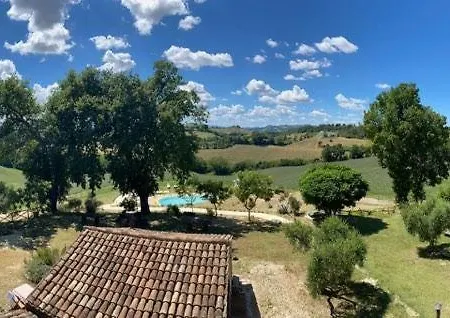 Hétvégi ház Montebello Grottazzolina
