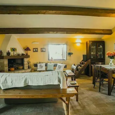 Montebello Country house *